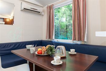 Hôtel Best Holiday à Grimaud Extérieur photo